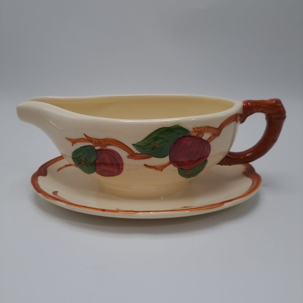 Franciscan Gladding McBean 50s Apple Gravy Boat Hand Decorated Collectible Decor
